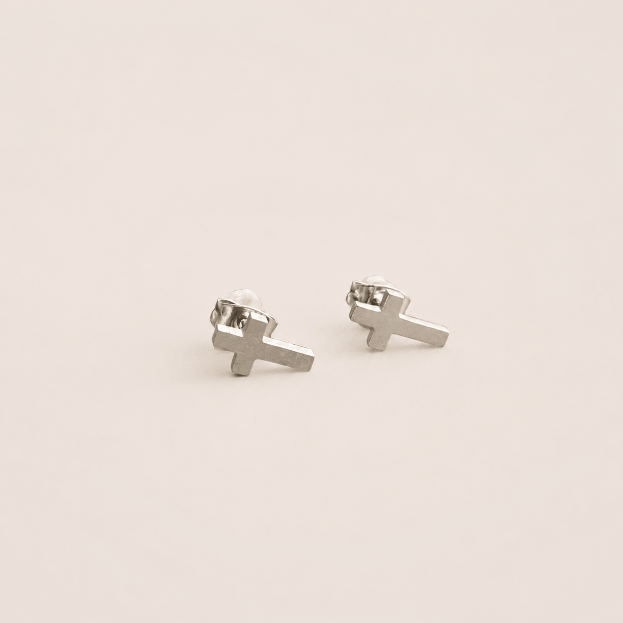 Pendientes Cruz Serena