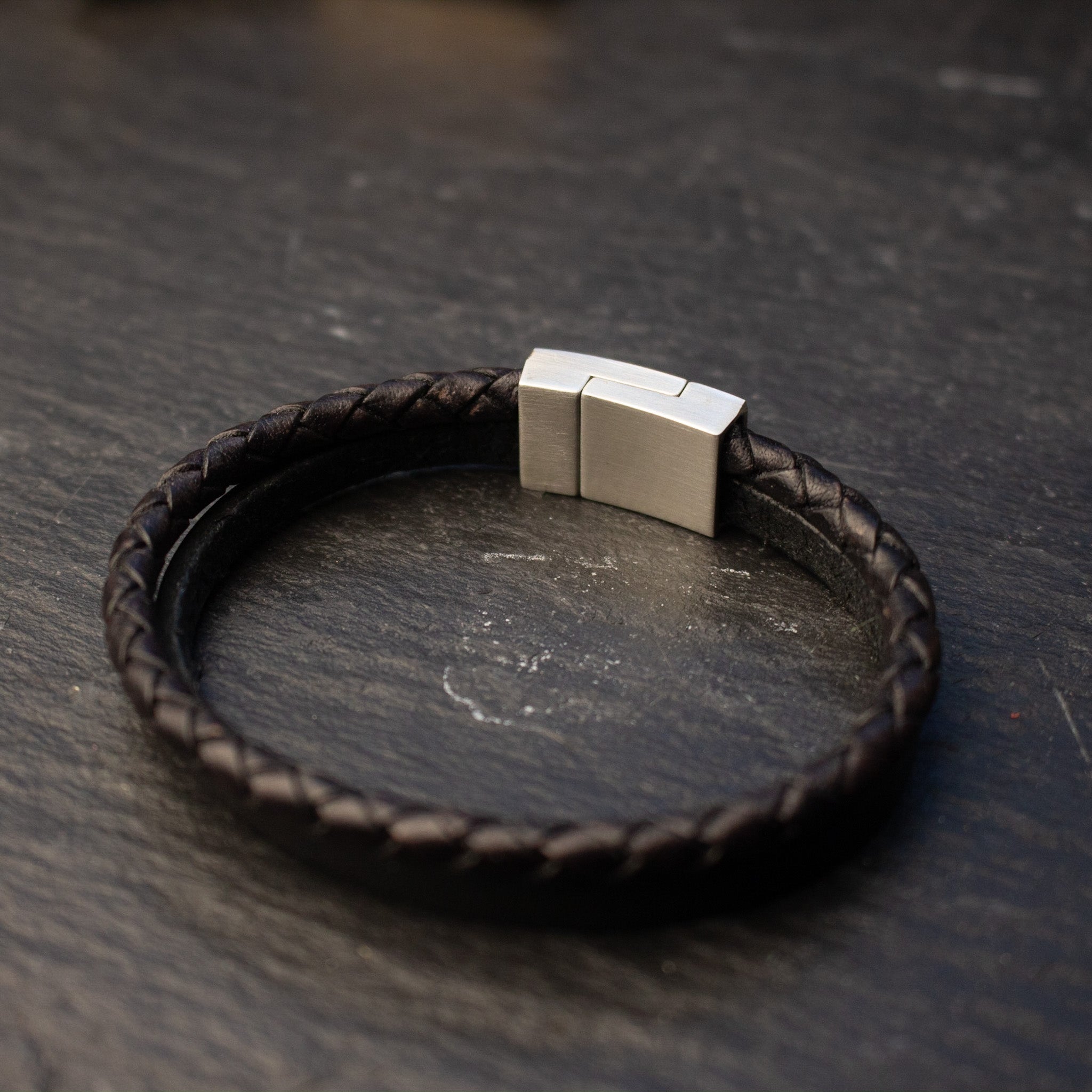 Elegância Masculina | Pulseira | Equivalente 